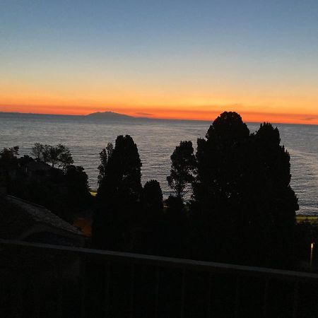 Mountain View & Sea View Location Chambre Individual 1 Sur 3 Chambres Dispo Avec Climes Mais Salle De Bain Et Salon En Commune บาสเตีย ภายนอก รูปภาพ